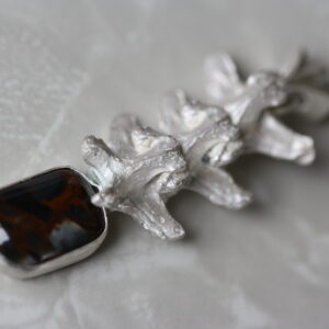 Spinal Pendant