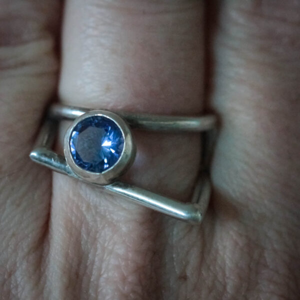 Pointy Ring - Image 3